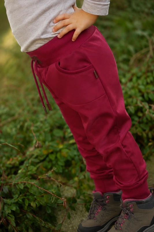 Elastické softshell nohavice klasik bordové